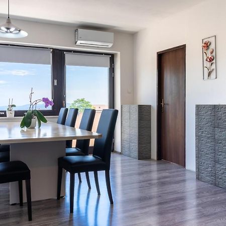 Dakota Apartment 6+2 카스타브 외부 사진